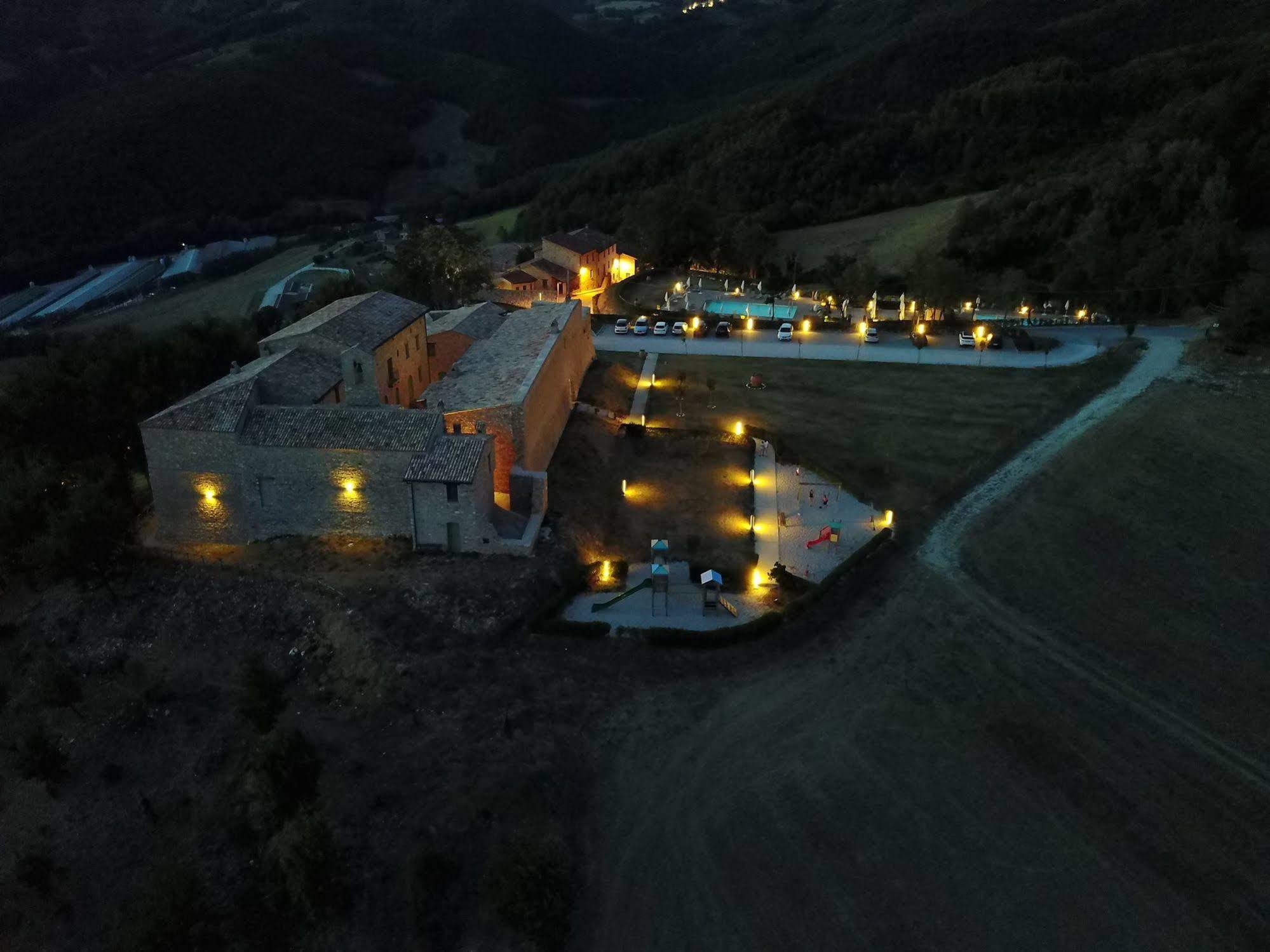 Borgo Di Gallano Valtopina Exterior photo