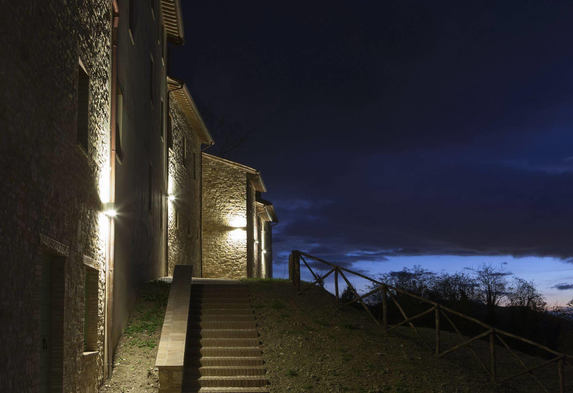 Borgo Di Gallano Valtopina Exterior photo